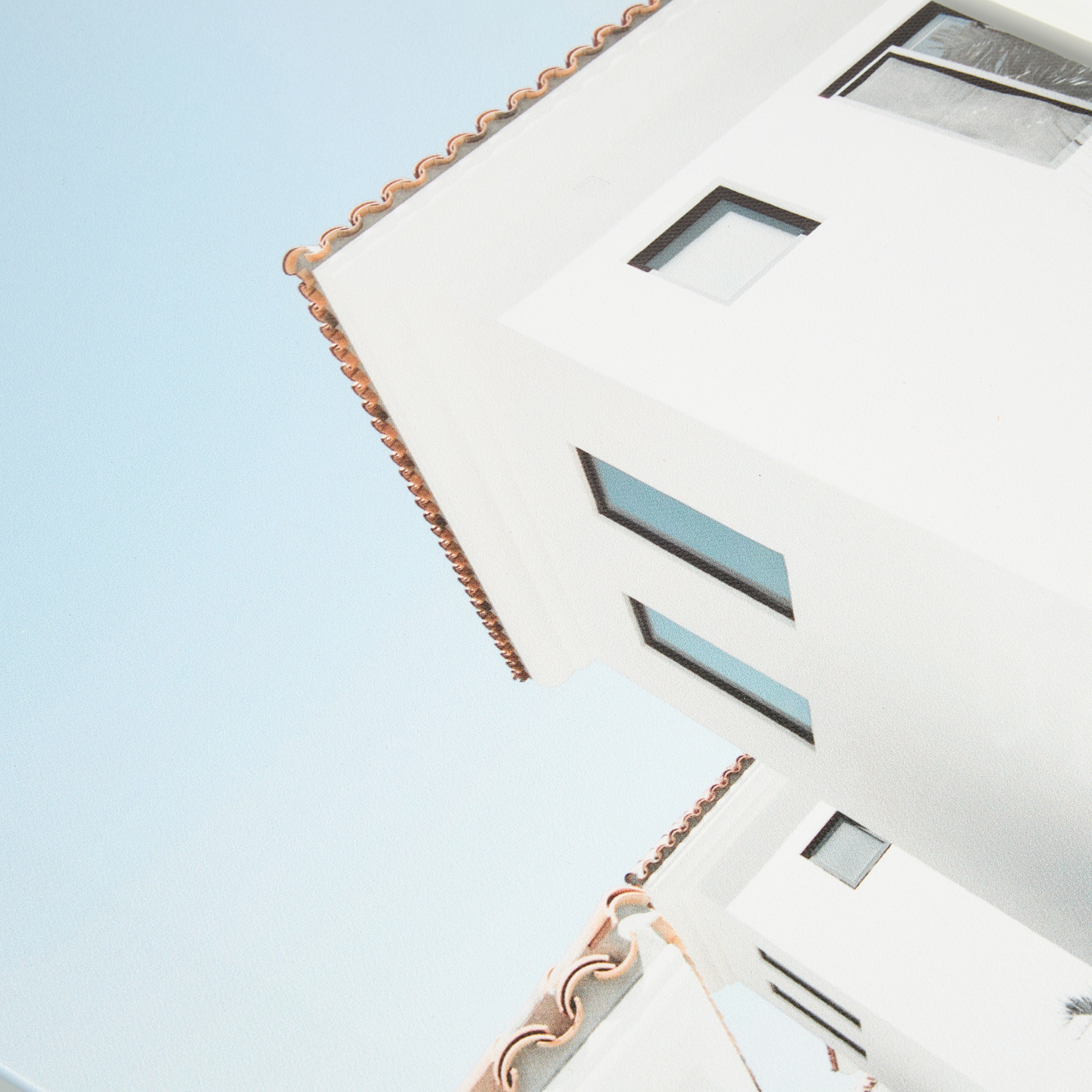 Cuadro con marco y cristal White Town 30x40cm