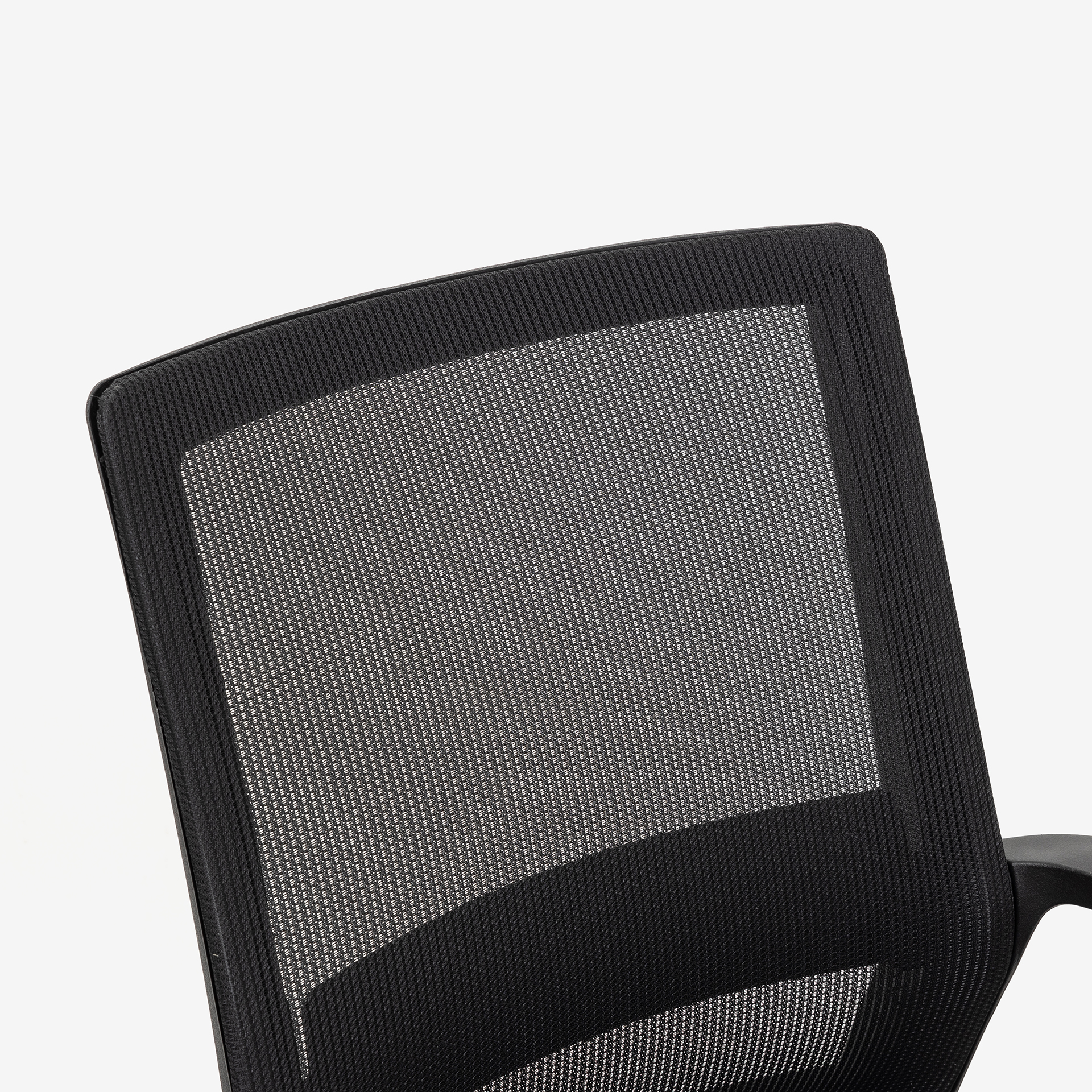 Silla de oficina negra ajustable 92/100cm
