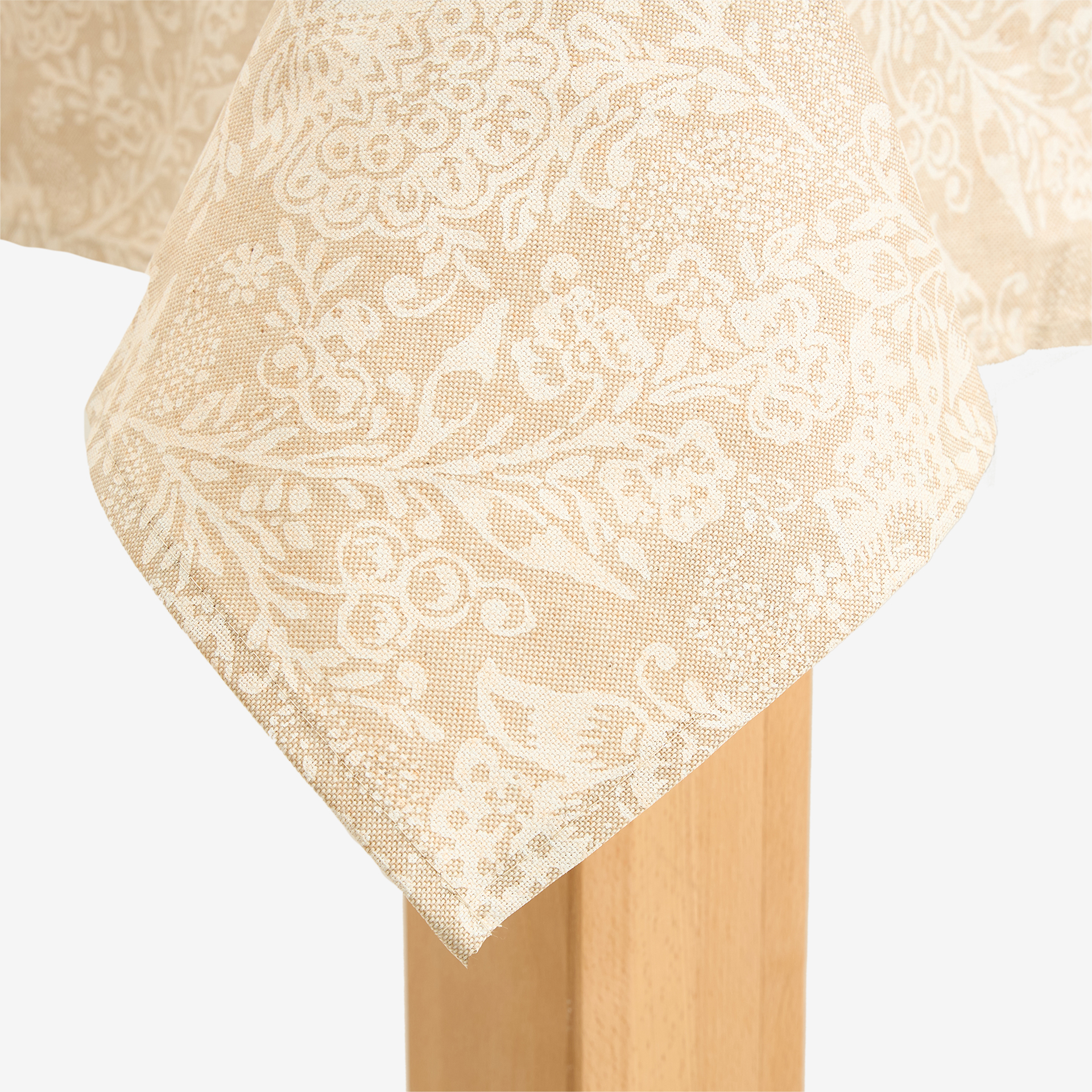 Mantel resinado beige Muguet 140x140cm