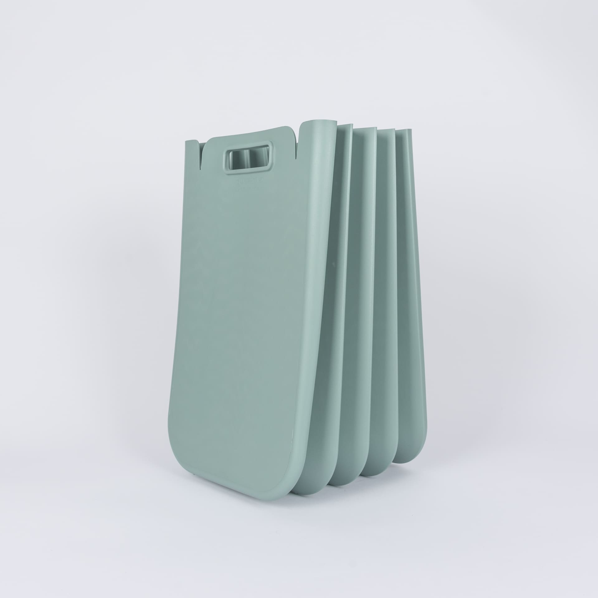 Cubo plegable de pl&aacute;stico para reciclaje verde - Guzzini