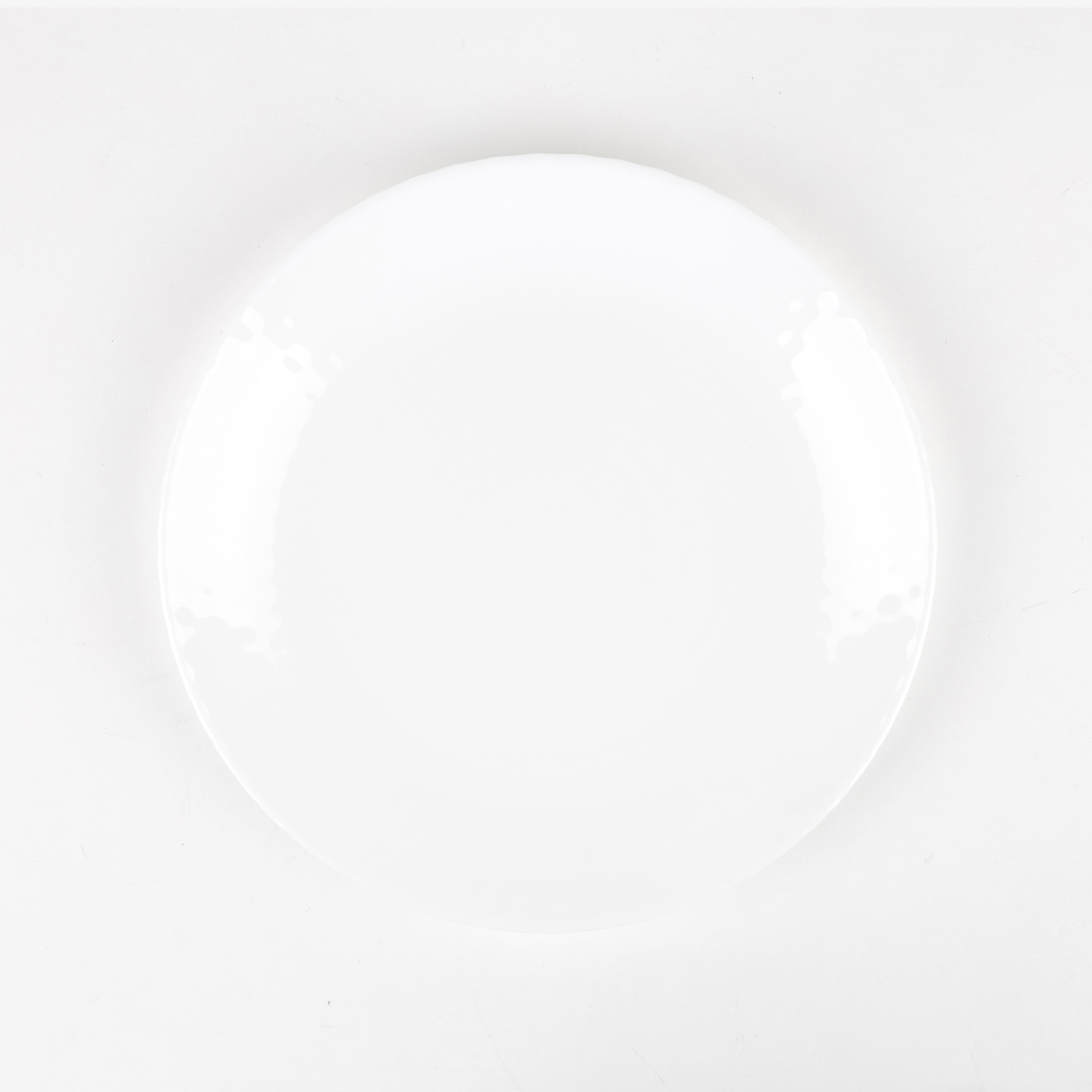 Vajilla de porcelana de 18 piezas blanca de arcopal Yelen