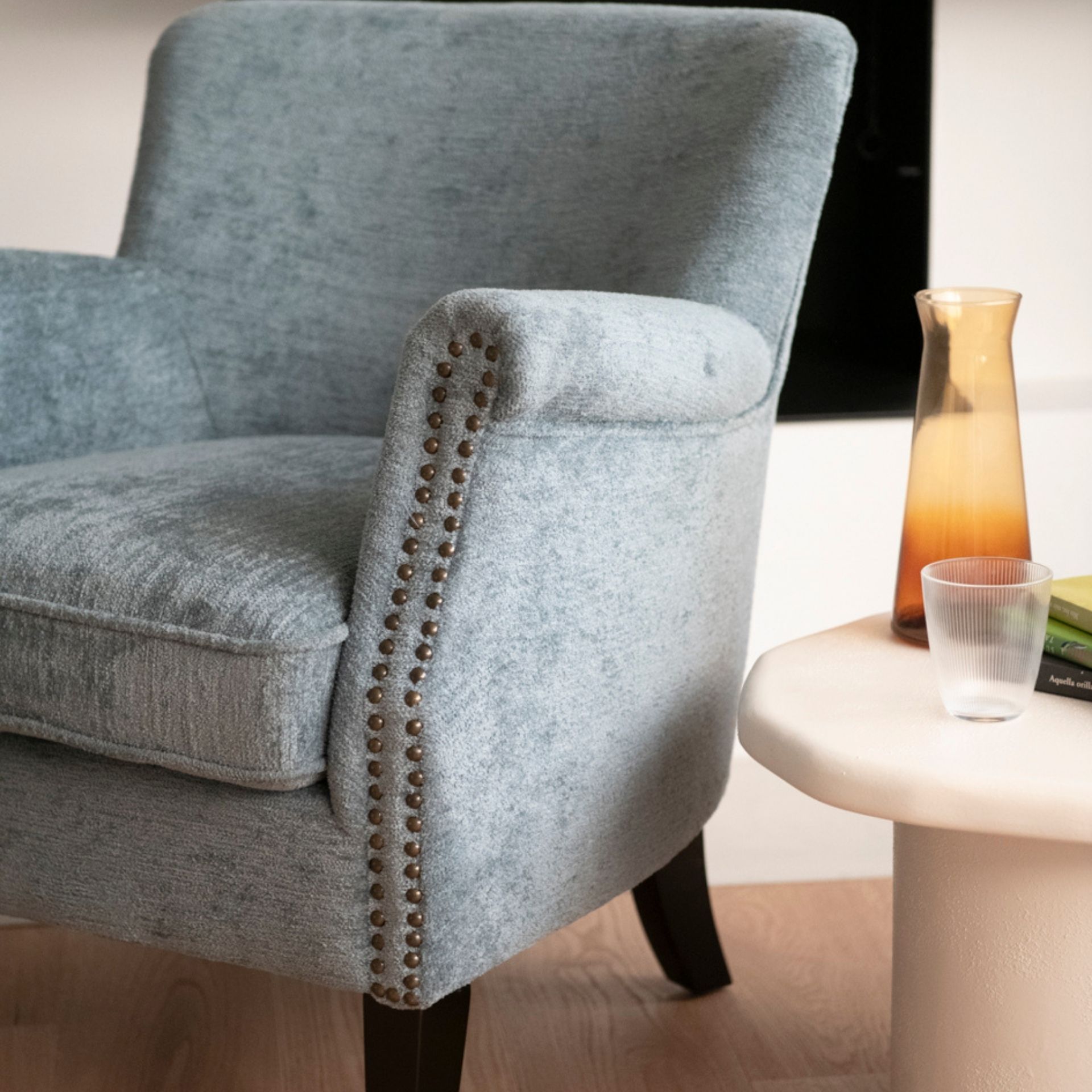 Butaca de terciopelo azul Aurora 79x75x79cm Clau&Chloe