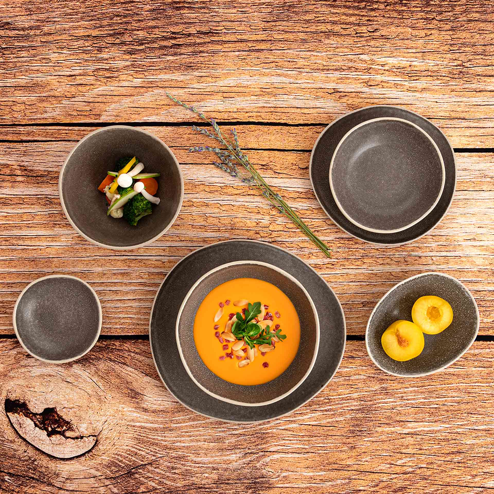 Plato hondo de gres gris Gio &Oslash;19cm