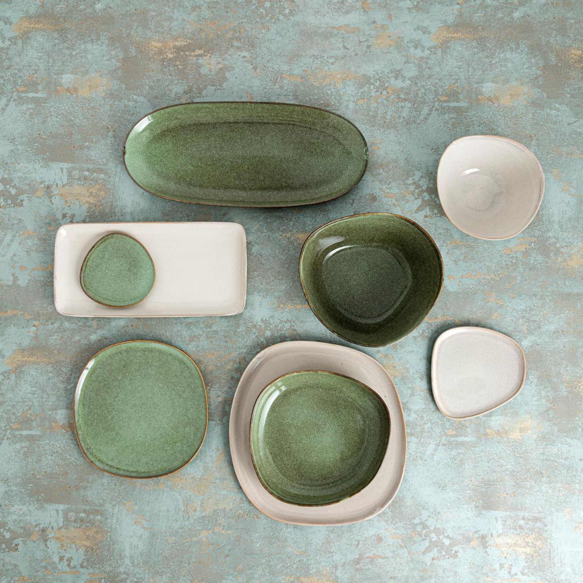 Plato llano de gres blanco Beget &Oslash;26cm