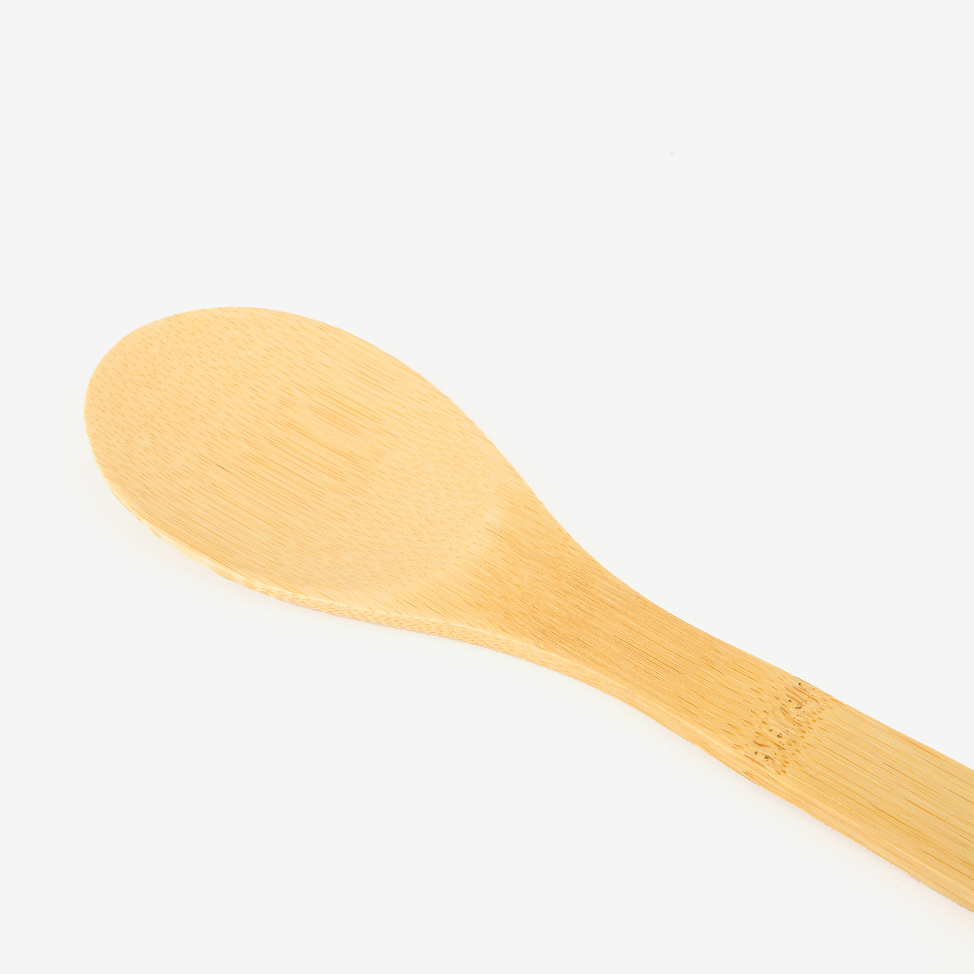 Cuchar&oacute;n de bamb&uacute;