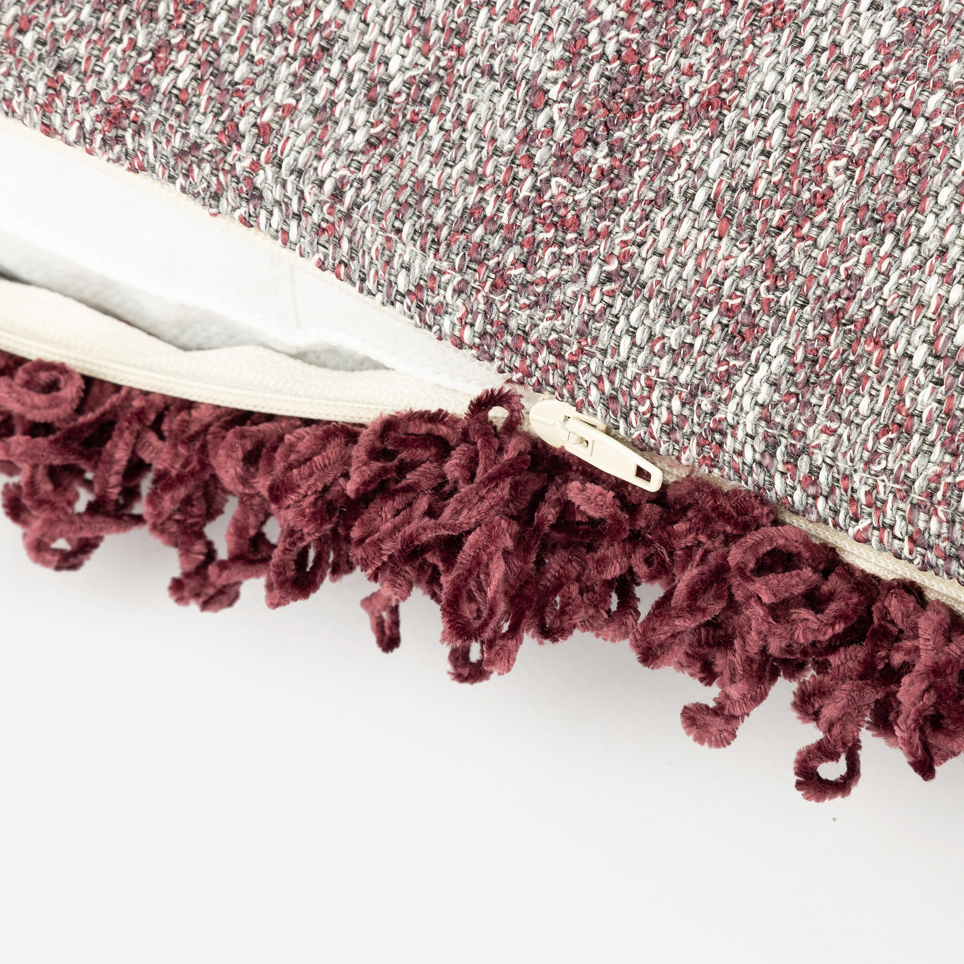 Coj&iacute;n de algod&oacute;n reciclado vino Alice 50x50cm Clau&Chloe