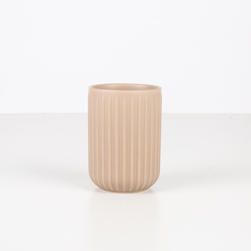 Vaso portacepillos de cer&aacute;mica Manhattan &Oslash;8x11cm