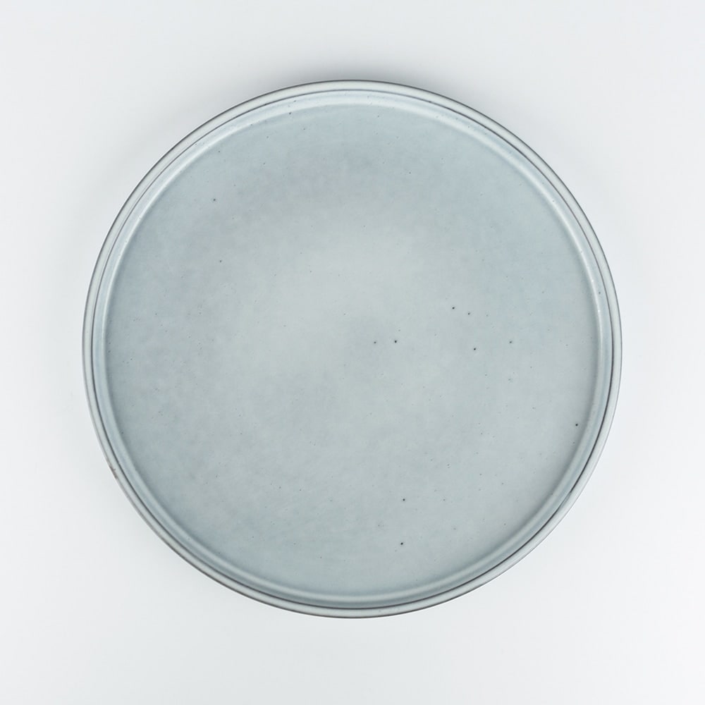 Plato llano de gres gris Pruit &Oslash;28cm