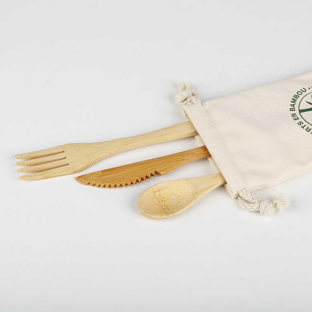Set de 3 cubiertos reutilizables de bambú