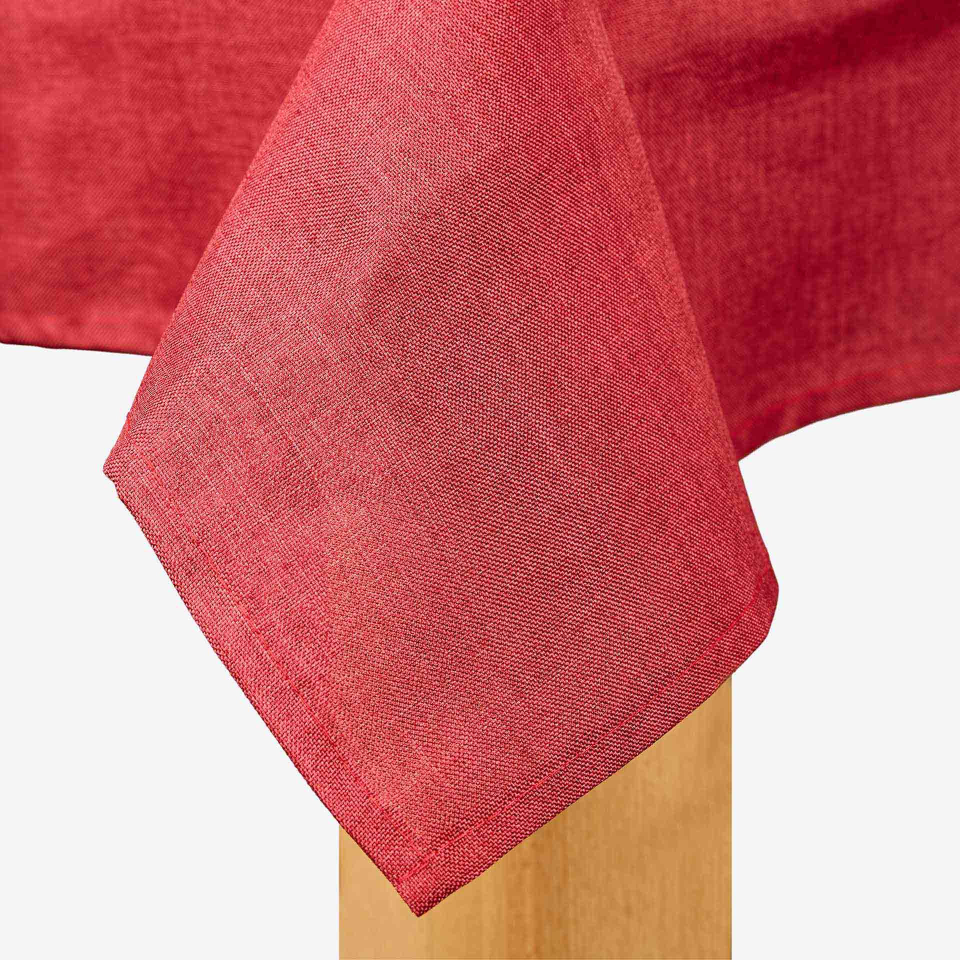 Mantel rojo bordado Abetos 150x250cm