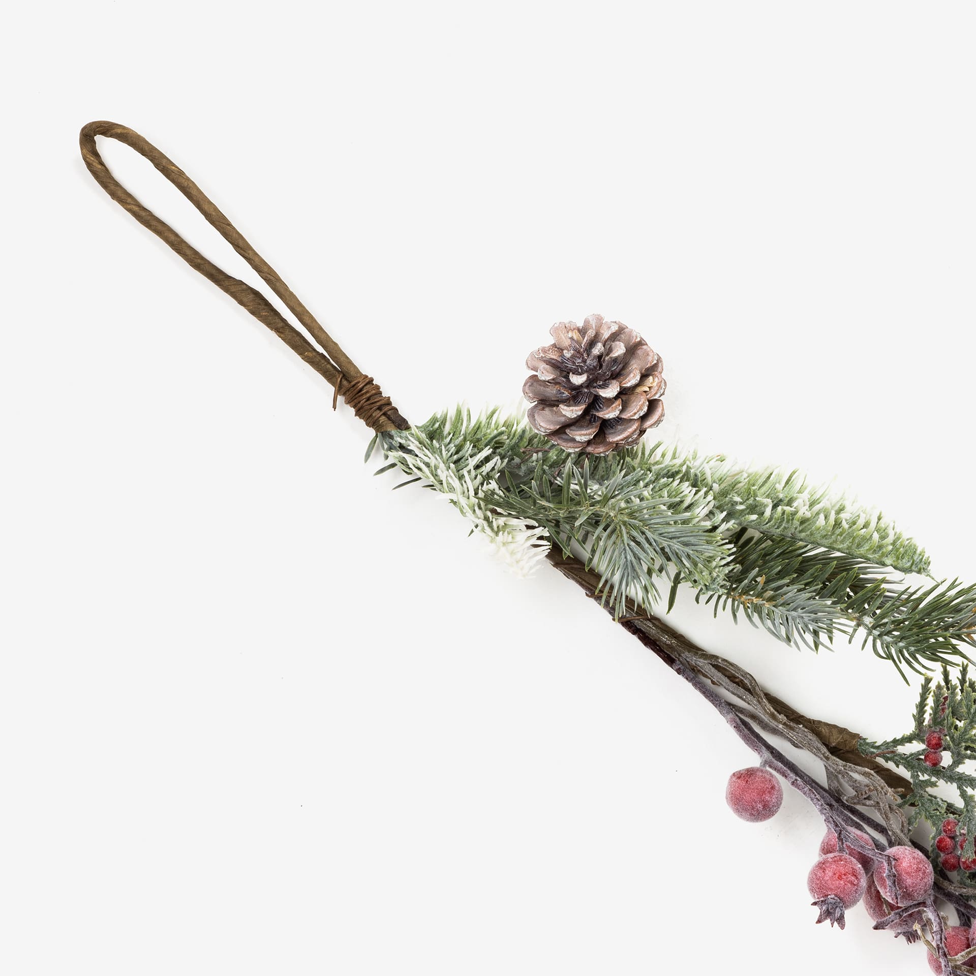 Guirnalda de pi&ntilde;as y frutos rojos 150cm