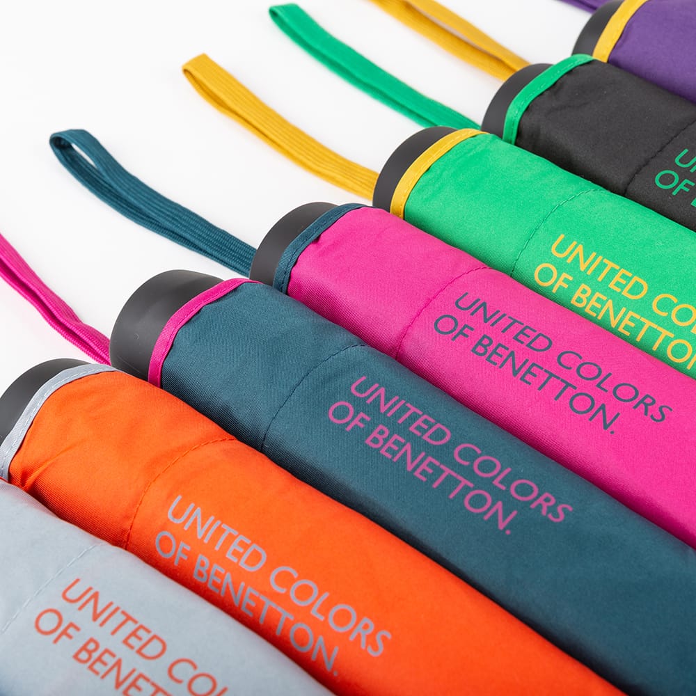 Paraguas mini plegable de Benetton 24cm