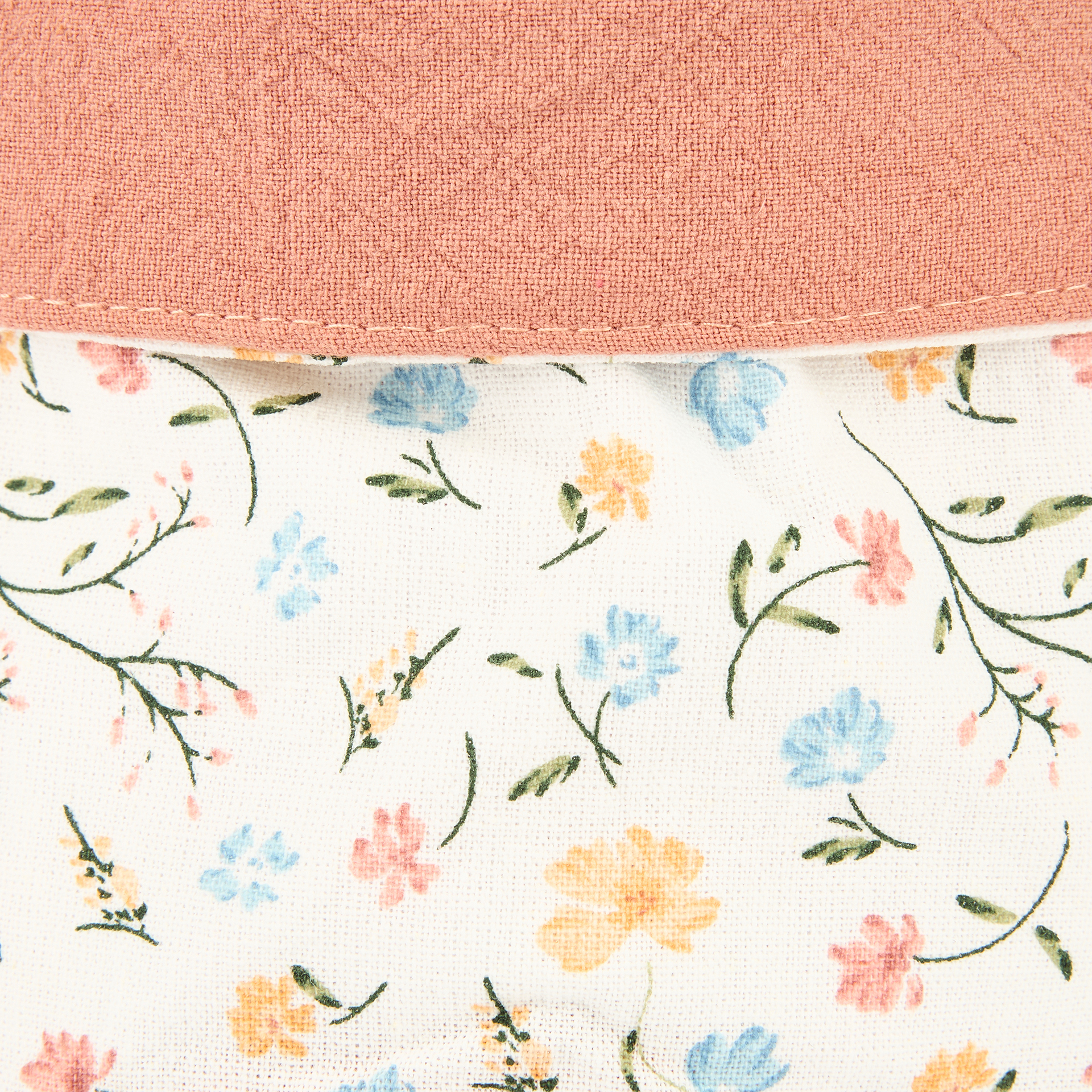 Panera de algod&oacute;n con estampado de flores 15x18cm