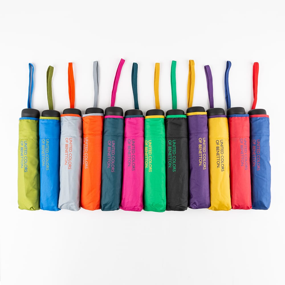Paraguas mini plegable de Benetton 24cm