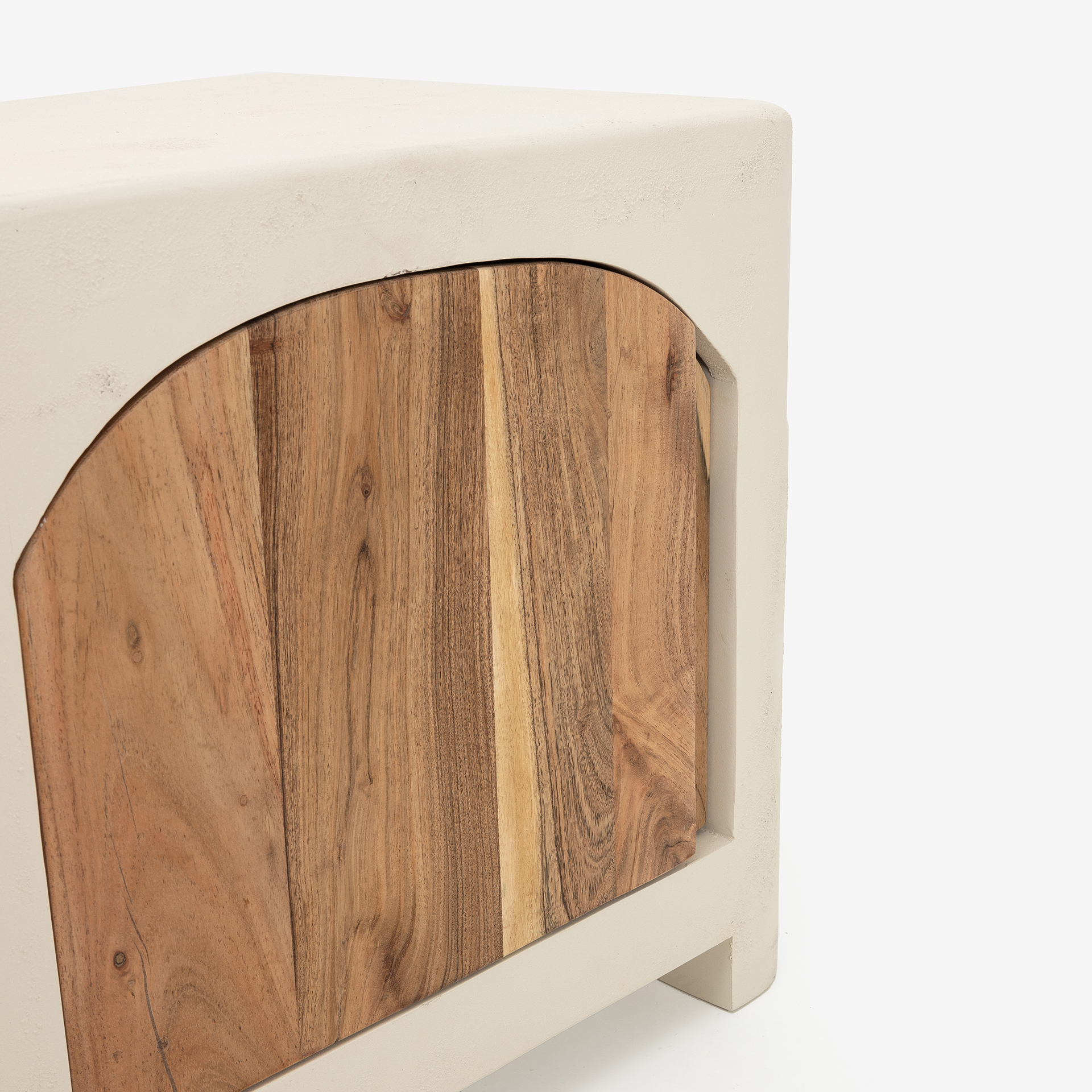 Mesita de noche de madera de acacia y microcemento Kurli 50x40x45cm Clau&Chloe