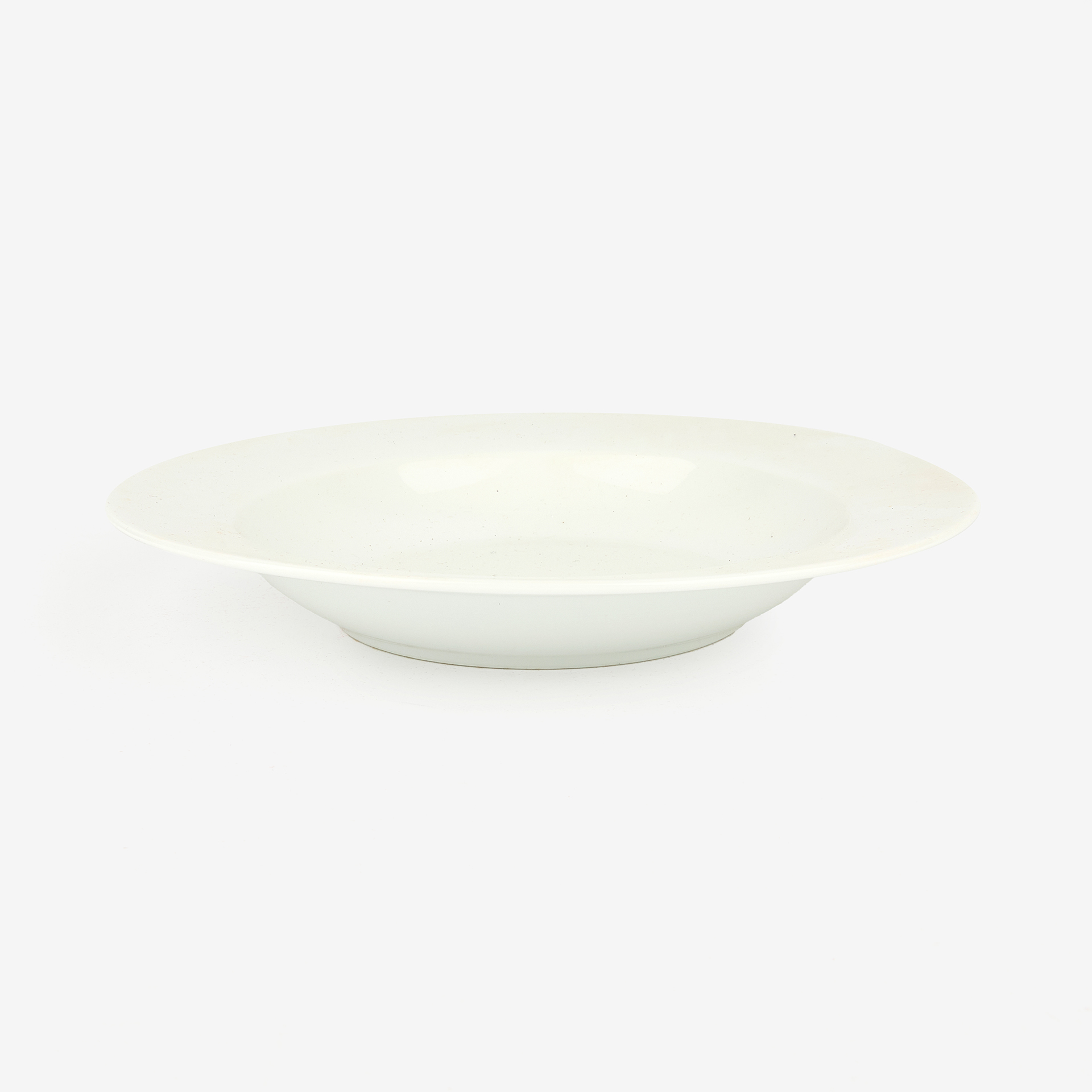 Plato hondo de porcelana Bilka 21,8,5cm