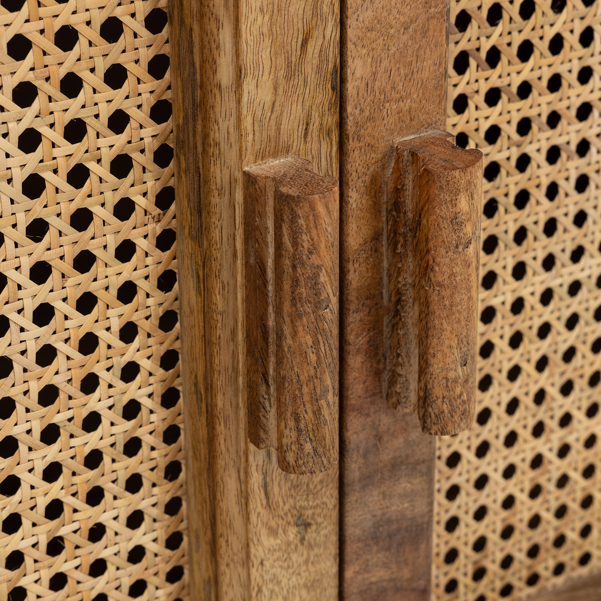 Mueble de TV de madera de mango Merlin 175x45x57cm Clau&Chloe