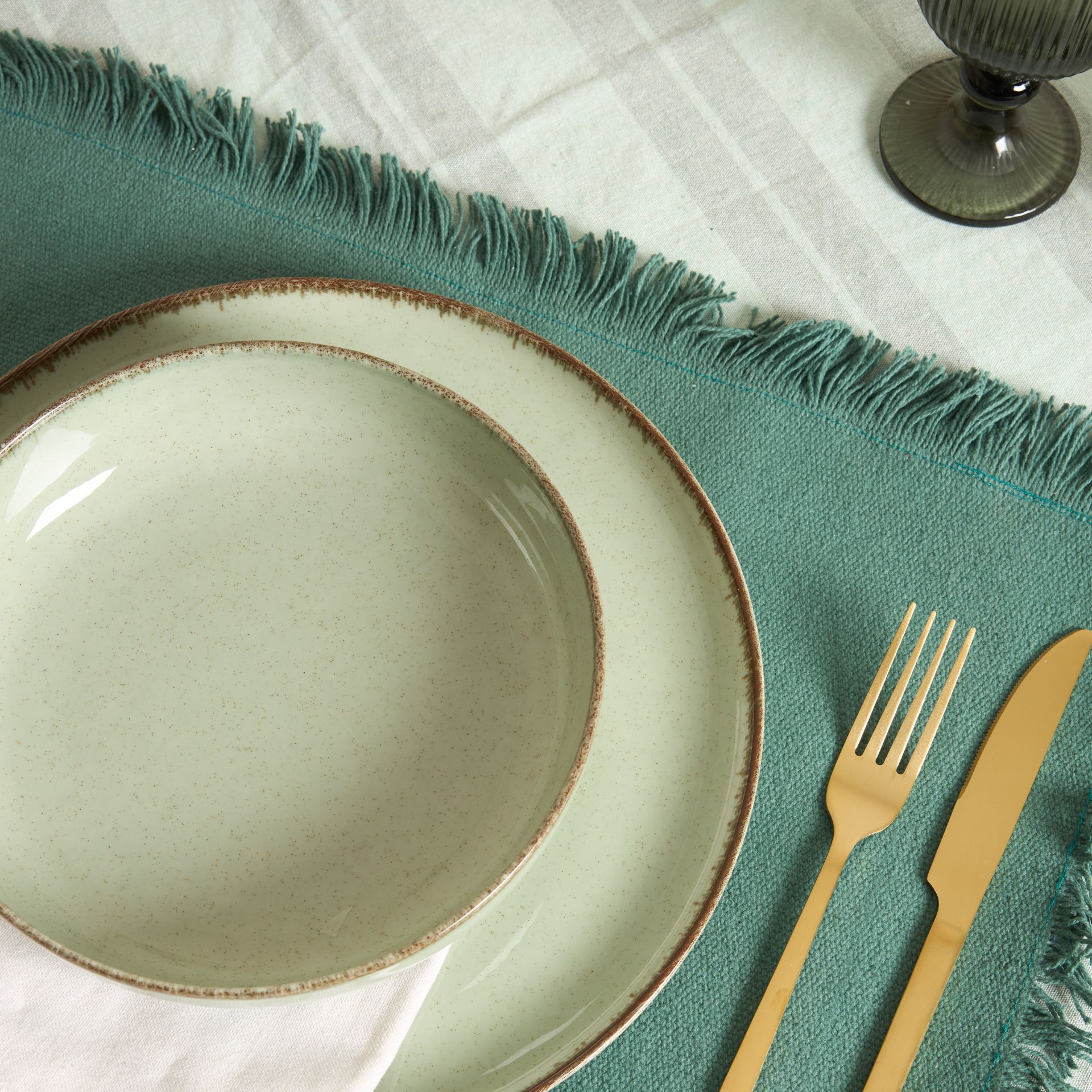 Plato hondo de porcelana verde Olite Ø19cm