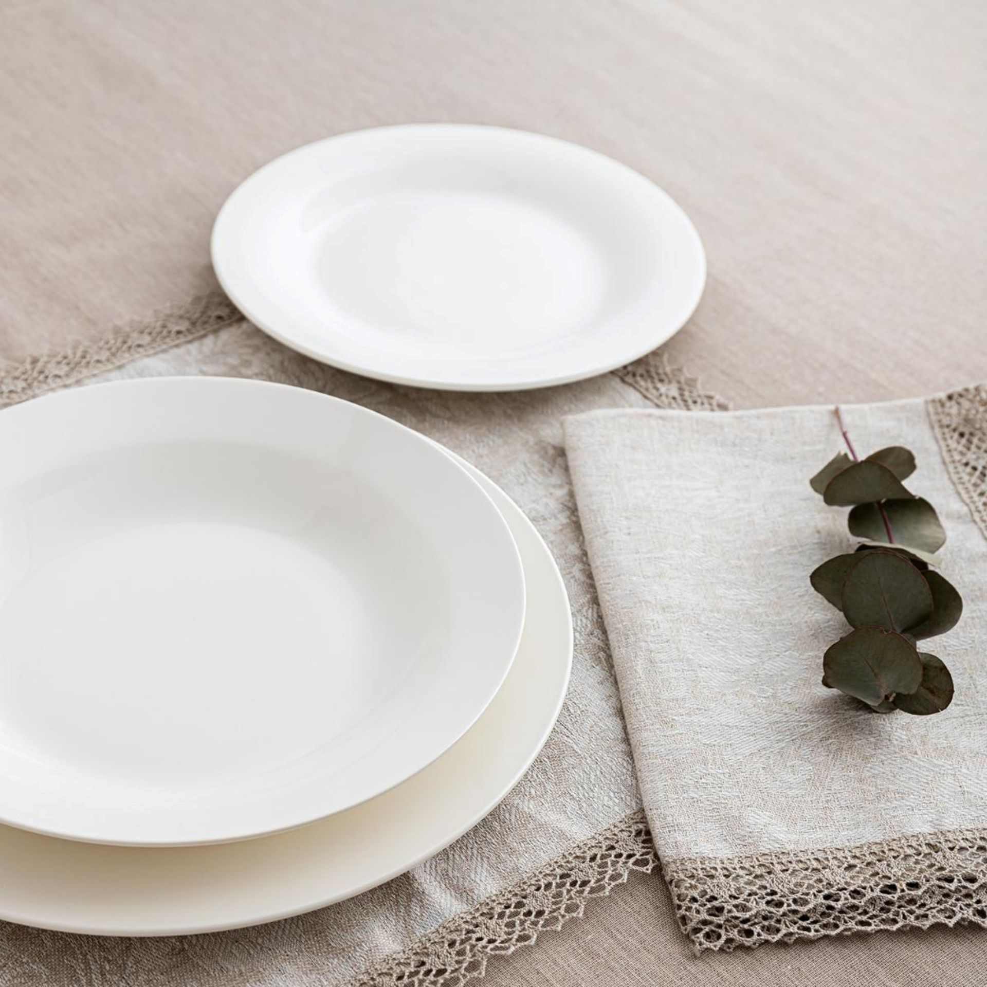 Plato hondo porcelana blanca Vetra &Oslash;22,5cm