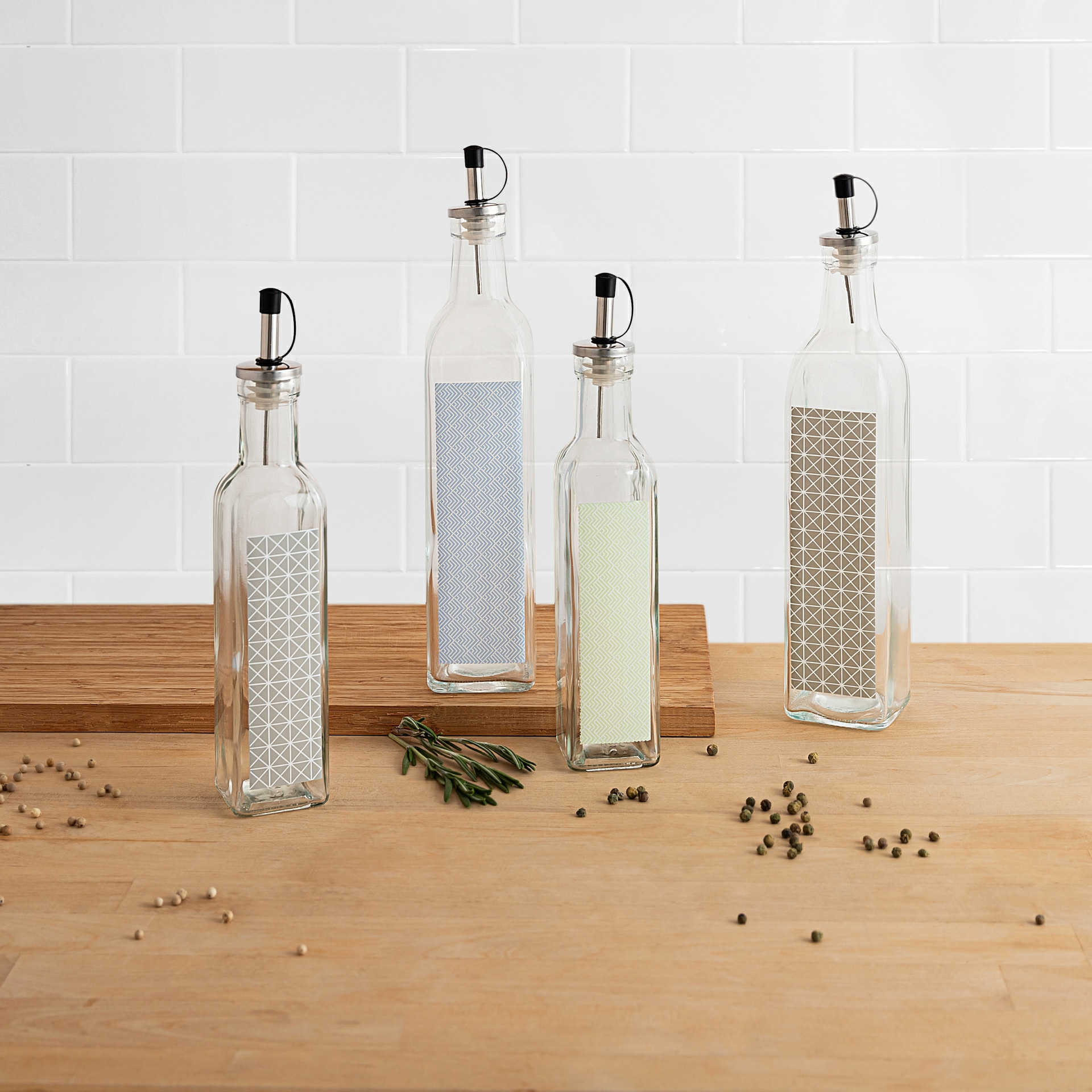 Aceitera vidrio con dosificador en varios colores 28cl