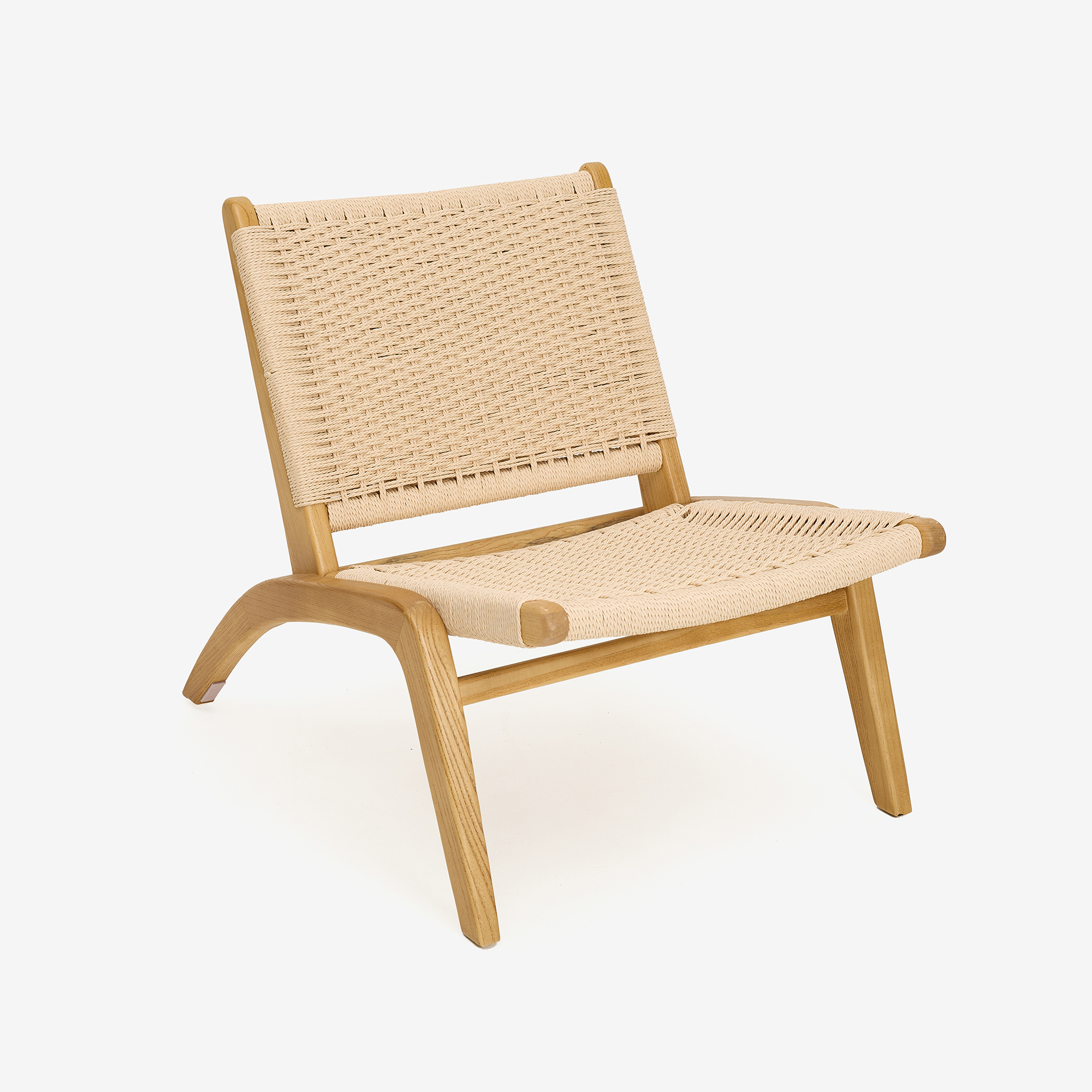 Butaca de madera de olmo y cuerda trenzada beige Alma 56x48x70cm Clau&Chloe