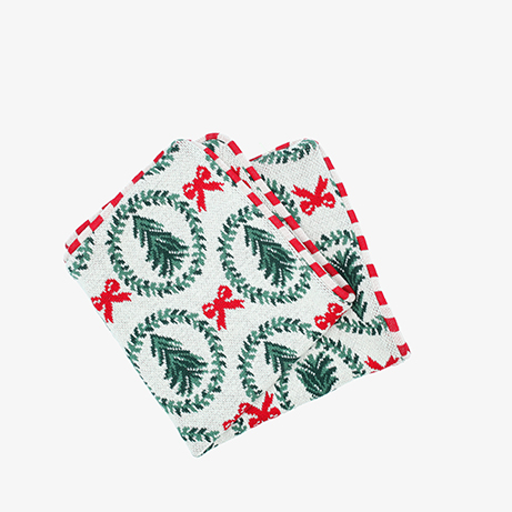 Funda de coj&iacute;n con coronas navide&ntilde;as Merry 45x45cm