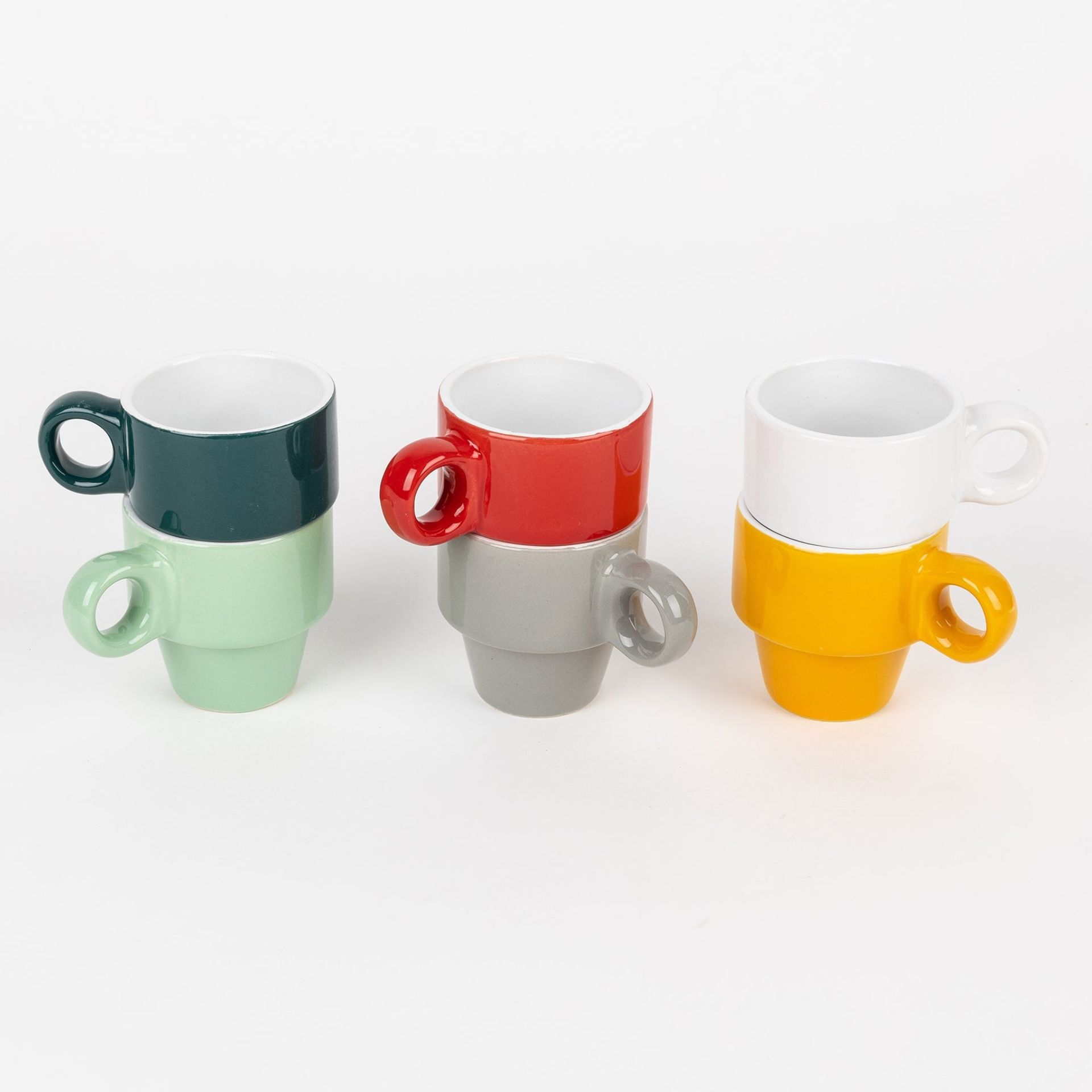 Set de 6 tazas de cer&aacute;mica con soporte Manhattan 9x30cm