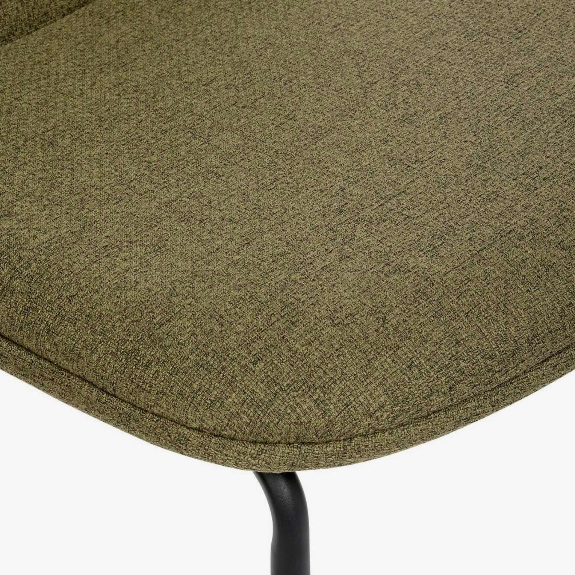 Silla de comedor cedro de tela Eron 