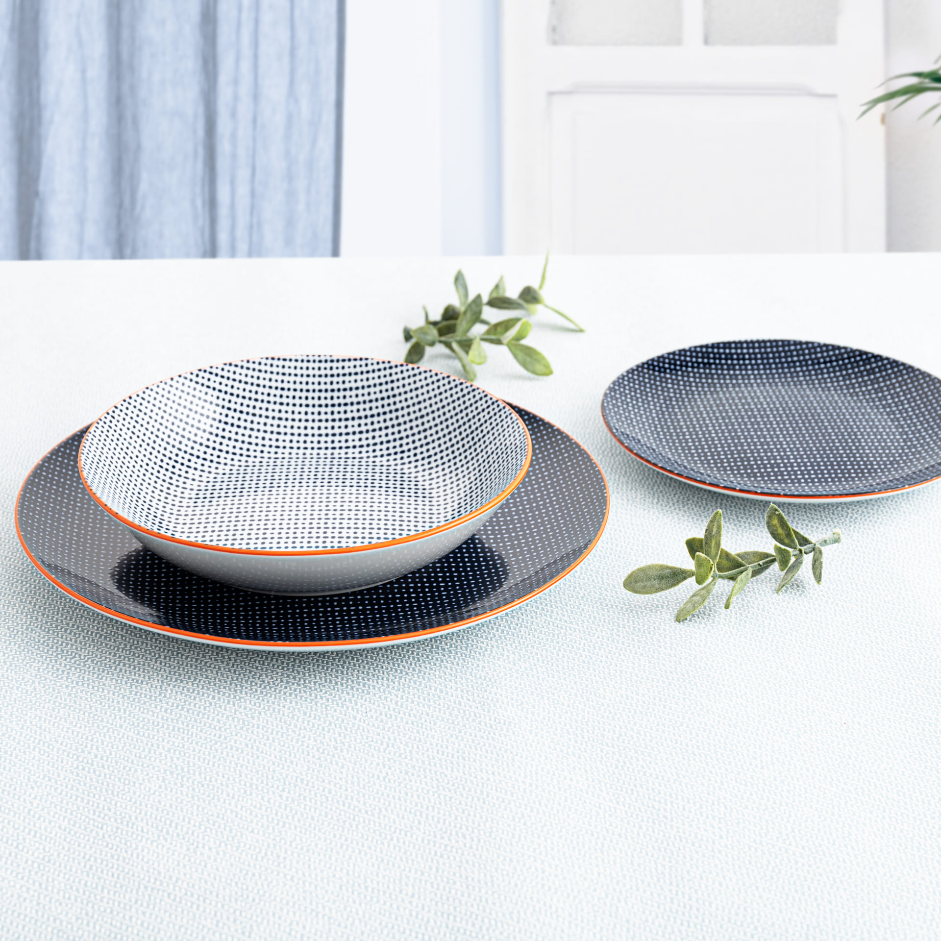 Vajilla 18 piezas porcelana azul Moon